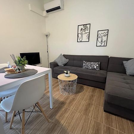 Gk Deluxe Apartment 1 Александроуполис Экстерьер фото